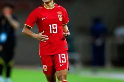 开云体育在线-体育训练技巧揭秘，助力女足提升实力