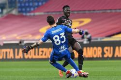 开云体育官网-汉诺威战平弗赖堡，保持不败连胜局面的简单介绍