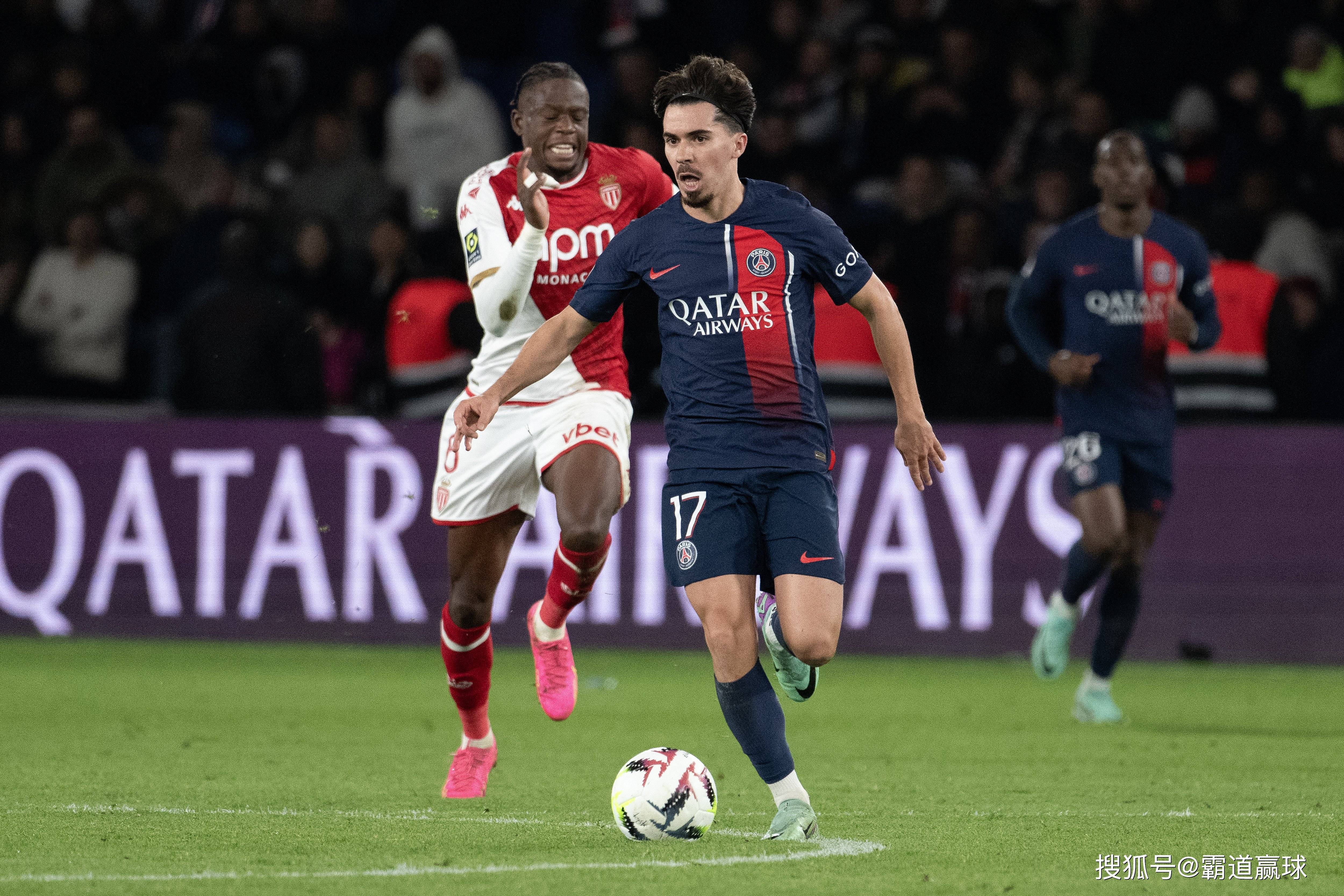 包含巴黎圣日耳曼主场大胜安格斯,主场魔咒破除的词条 包含巴黎圣日耳曼主场大胜安格斯,主场魔咒破除的词条