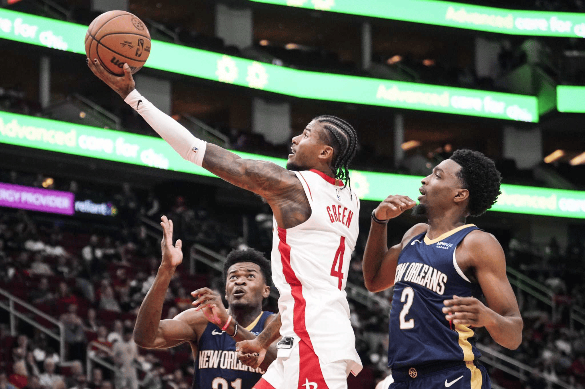 火箭大胜老鹰取得连胜 火箭大胜老鹰取得连胜